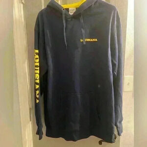 Hooded sweatshirt pullover long sleeve with pockets LOUISIANA is on it LARGE